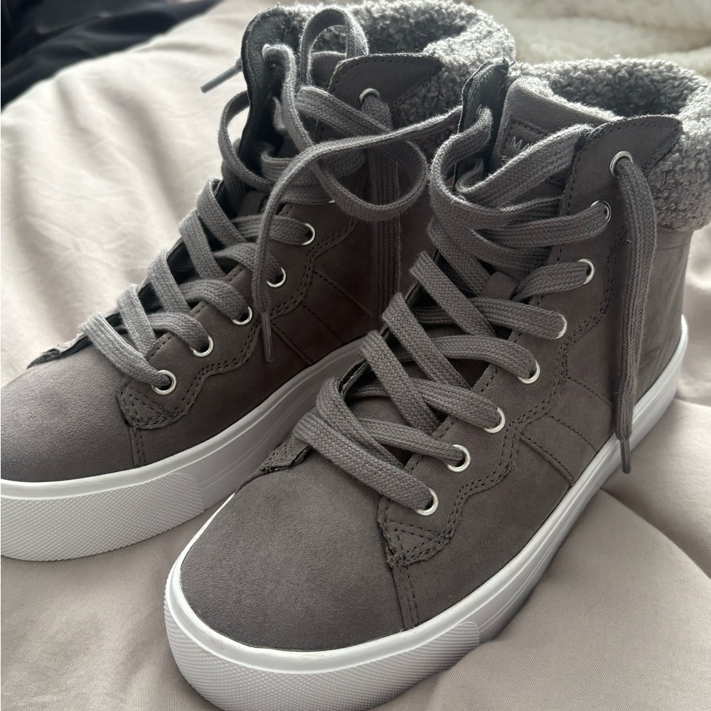 Marc Fisher women’s fur lined high top sneakers